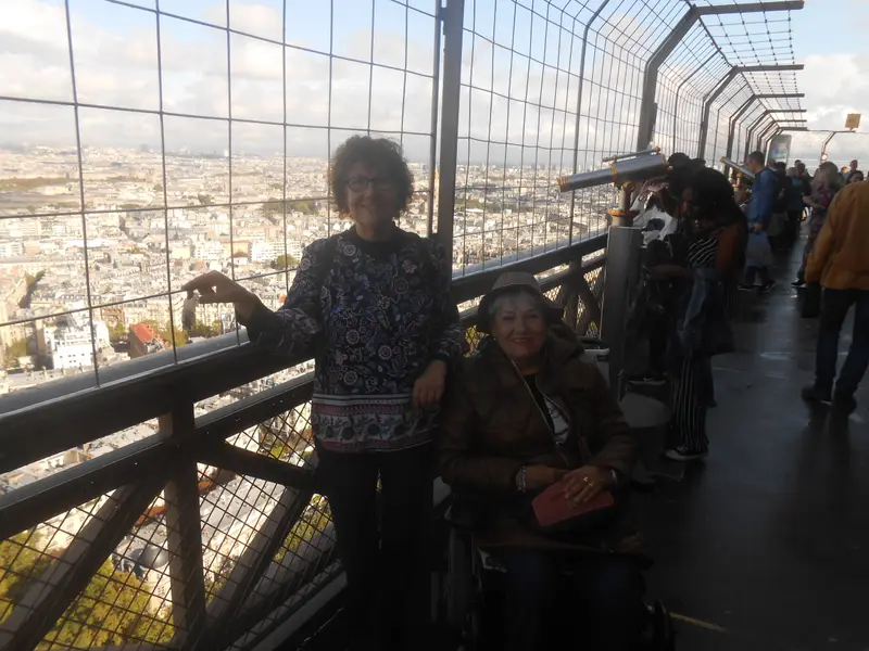 Paris en silla de ruedas